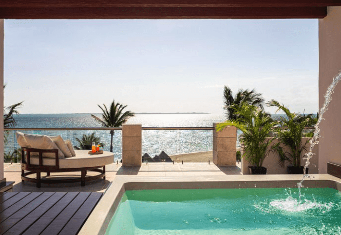 Excellence Playa Mujeres